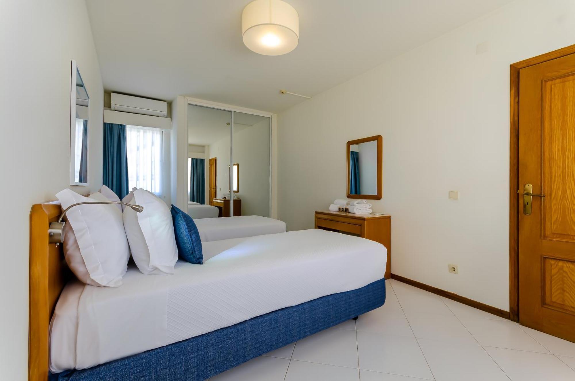 Turim Algarve Mor Apartamentos Turisticos ポルティマン エクステリア 写真