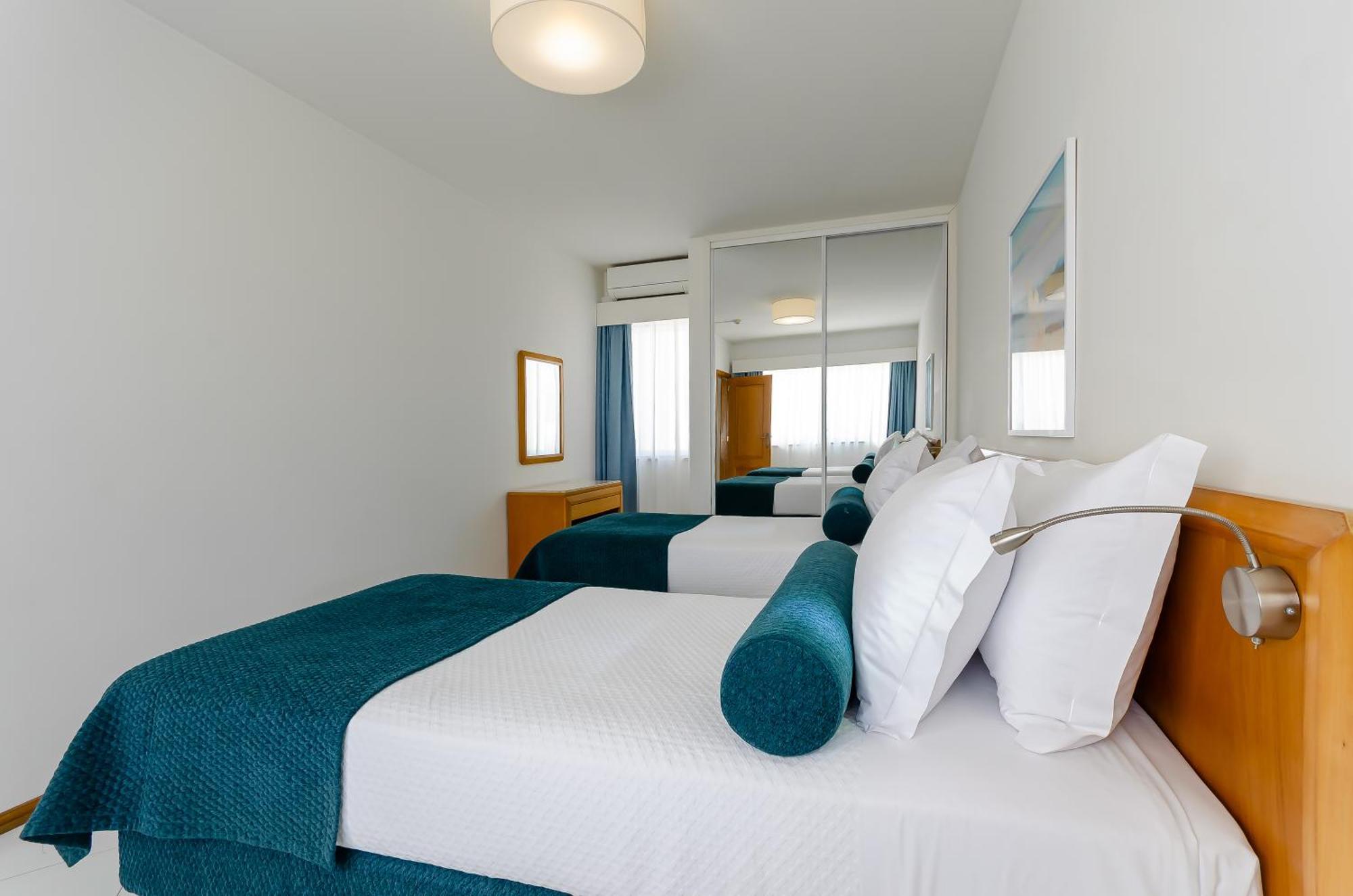 Turim Algarve Mor Apartamentos Turisticos ポルティマン エクステリア 写真