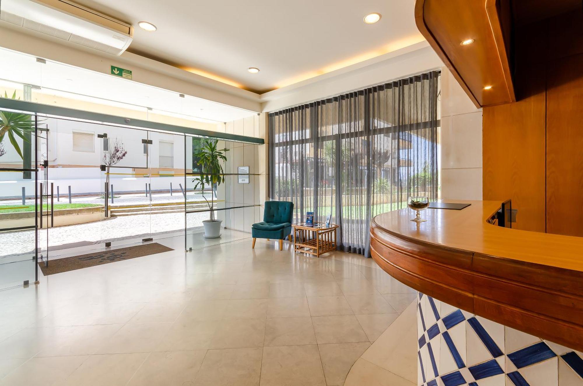 Turim Algarve Mor Apartamentos Turisticos ポルティマン エクステリア 写真